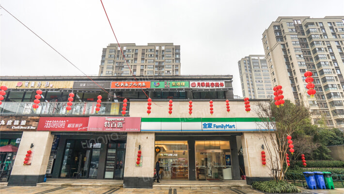 万科玲珑东区外景图