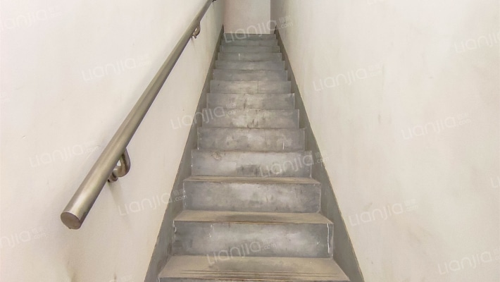 东晶国际公寓外景图