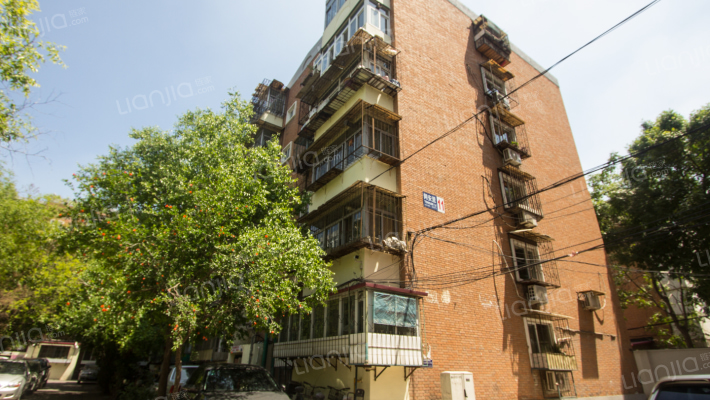 红日东里外景图