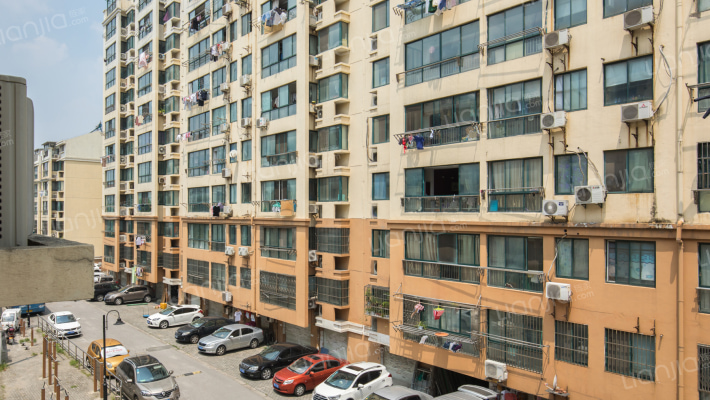 东城明月外景图