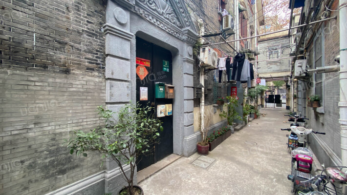 巨鹿路272弄外景图