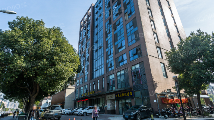 石湖金钻外景图