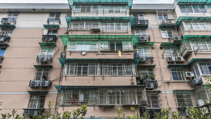 凯旋路104号外景图