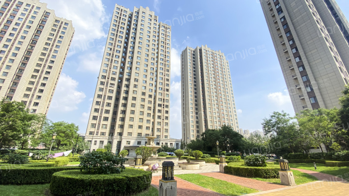 青秀蓝湾一期外景图