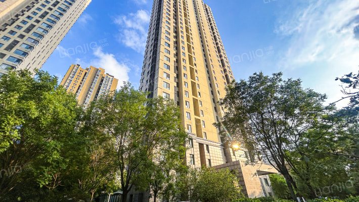 泰达城河与海外景图