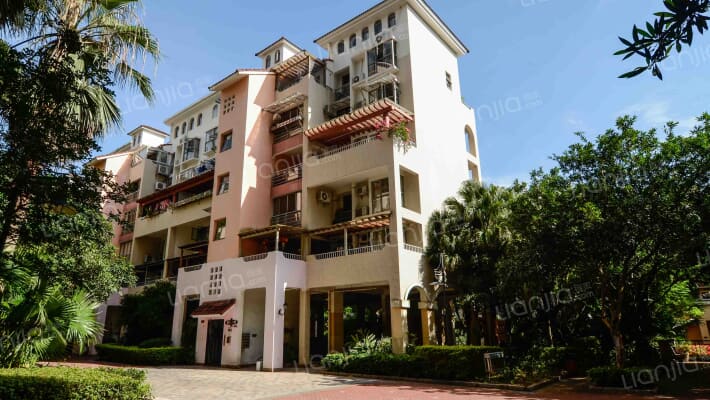 城市假日花园外景图