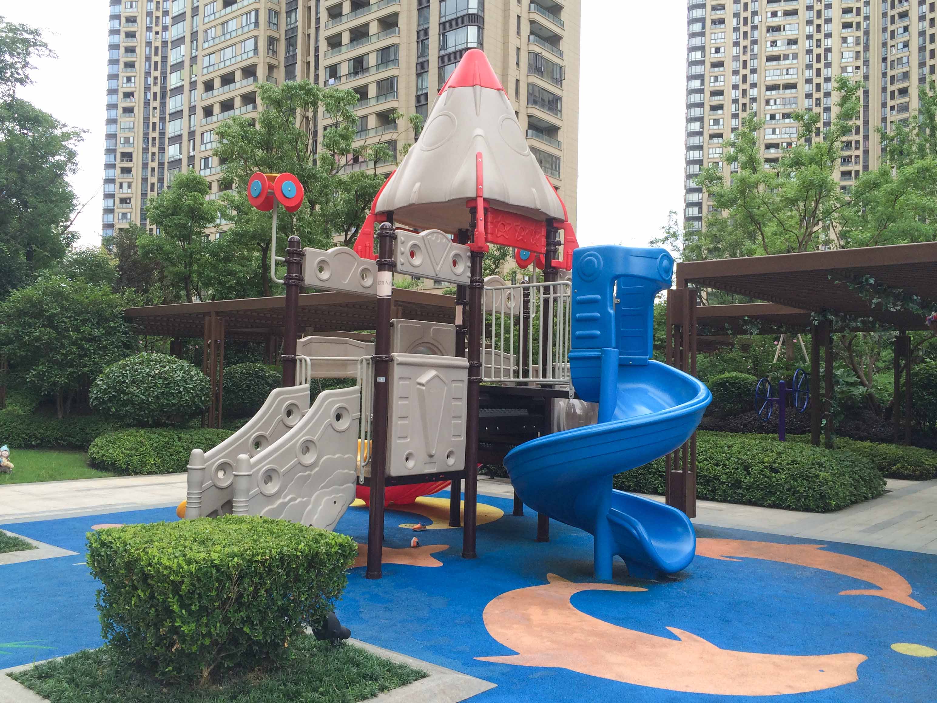 龙湖春江彼岸小区实景 33