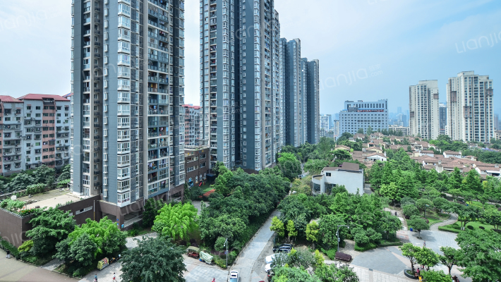 富悦果岭外景图