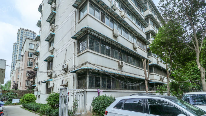 丈八街家属院外景图