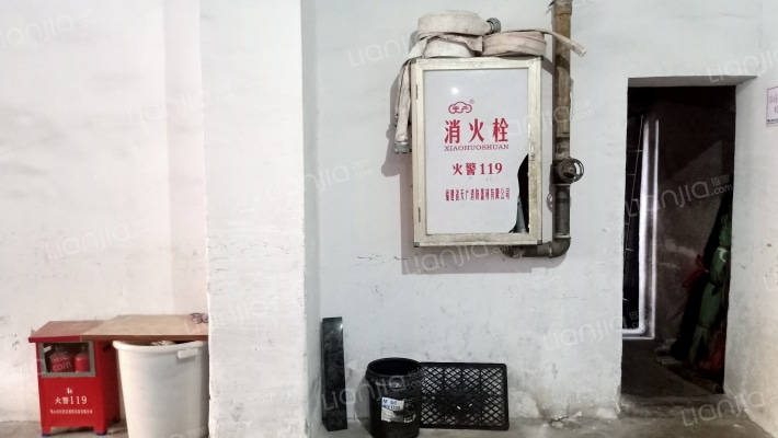 华兴大厦外景图