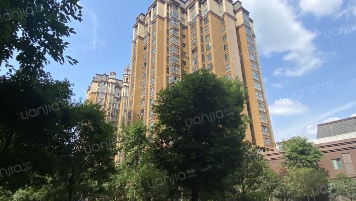 诚卓江东半岛外景图