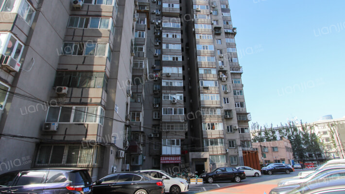 向军南里外景图