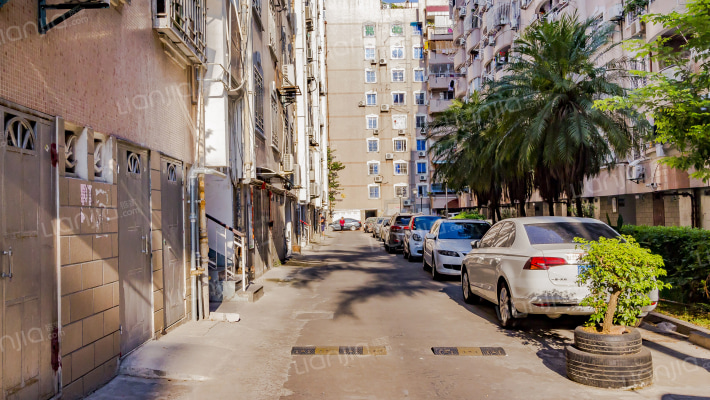 福霞小区外景图