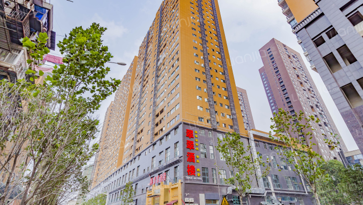 徐东城市广场外景图