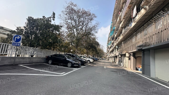 税务局宿舍外景图