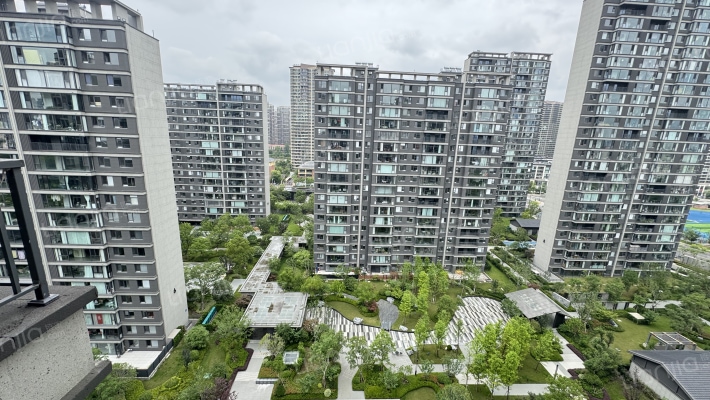 龙湖粼云上府外景图