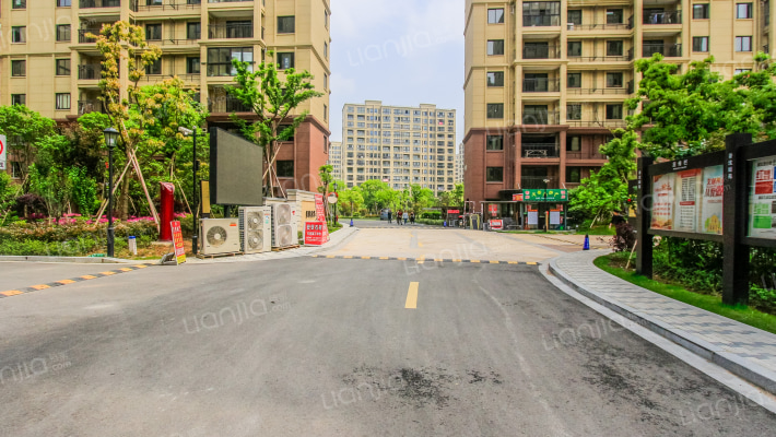 姜沈庭苑外景图