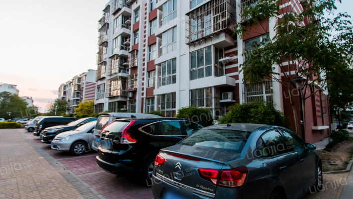 小镇西西里瑞安里外景图