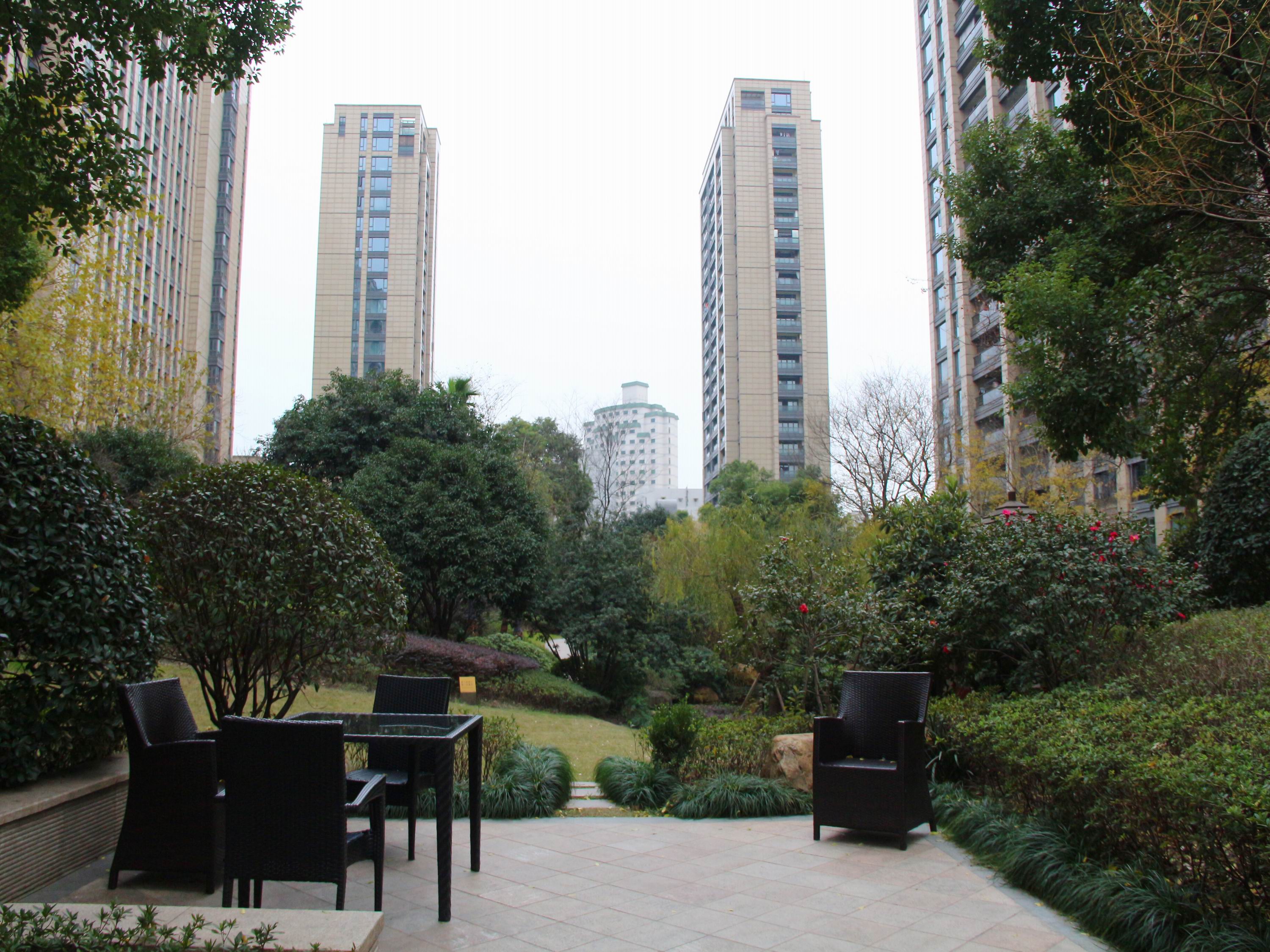 金色蓝庭小区实景 30