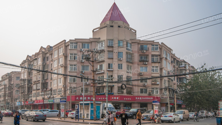 风顺公寓外景图