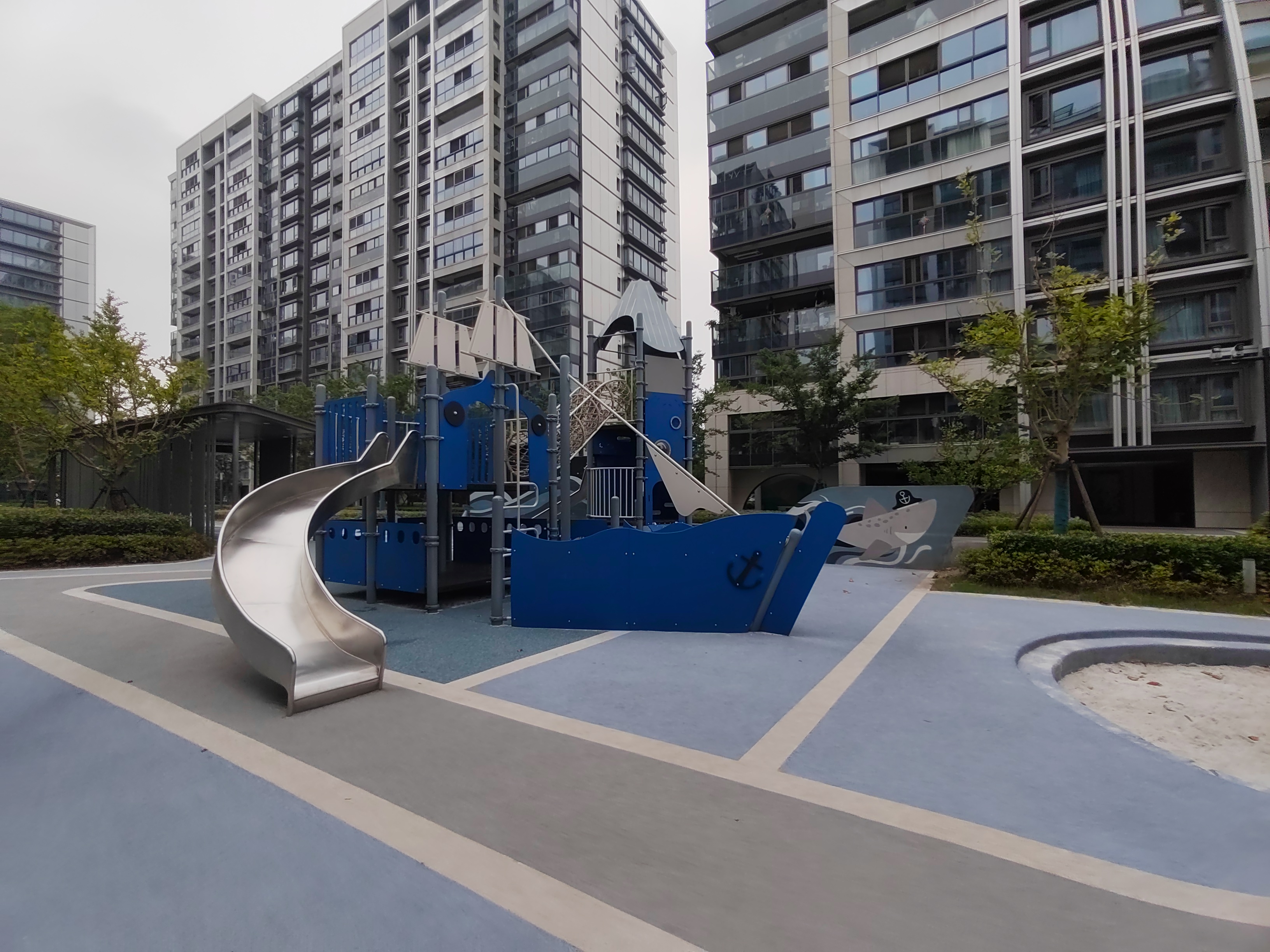 博翠碧蓝湾小区实景 11