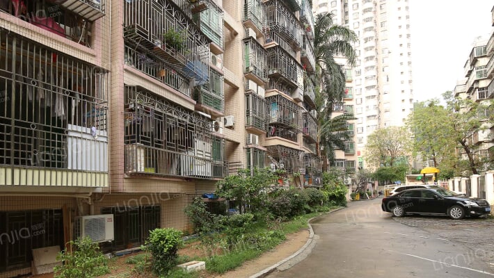 绿茵庭苑外景图