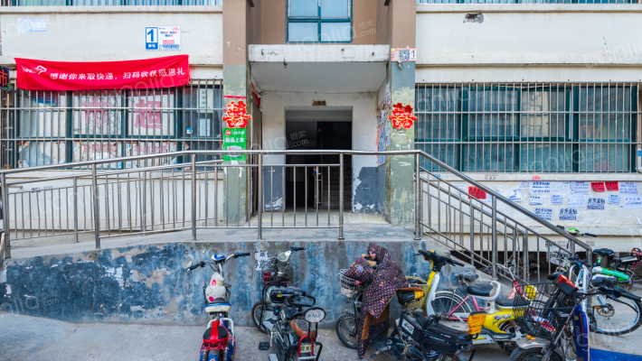 珍景小区外景图