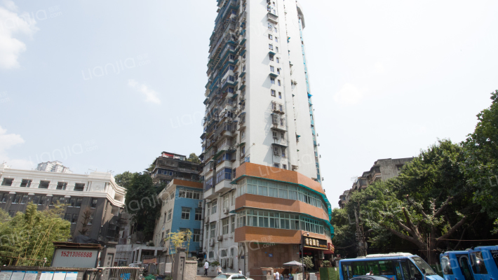 科普大厦外景图