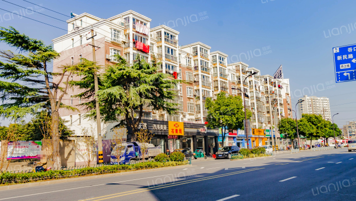 西苑公寓外景图