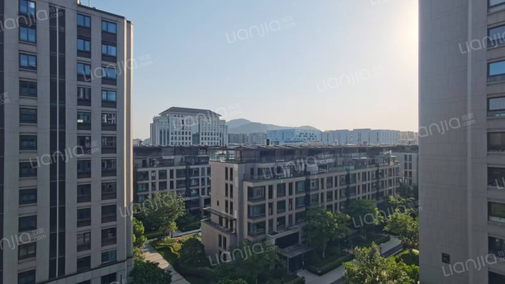 融创东麟府外景图