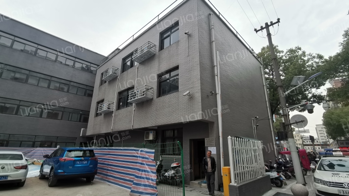 凤凰大街6号外景图