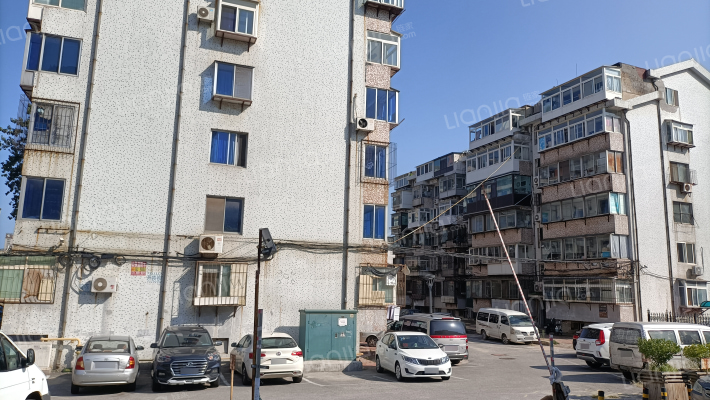 建设里小区外景图