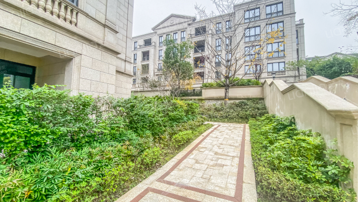 绿城两江御园紫荆园外景图