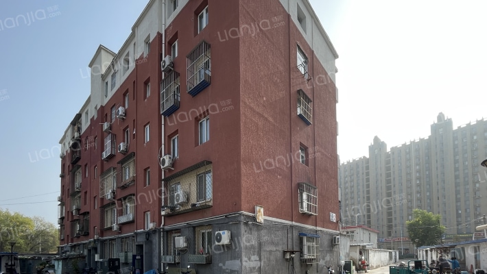 沙顺路87号院外景图