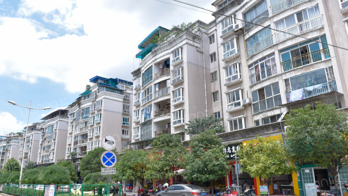 奥运花园外景图