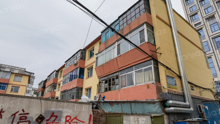 外运宿舍外景图