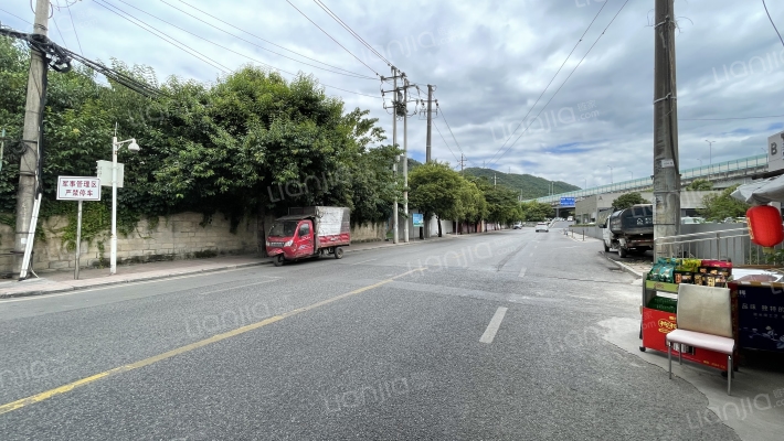 武岳山庄外景图