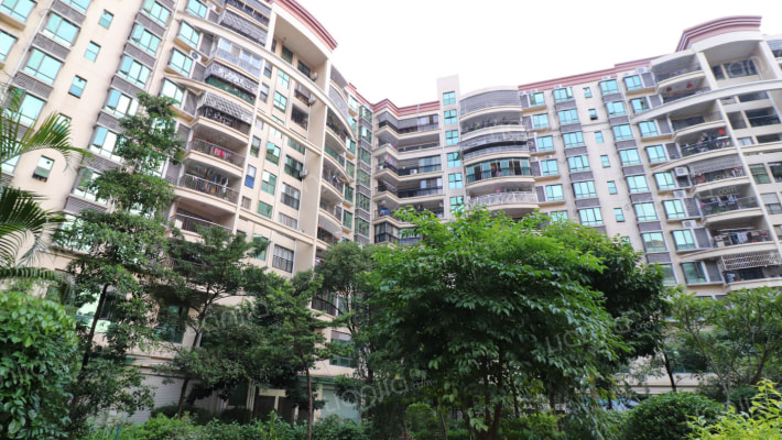 万虹花园外景图