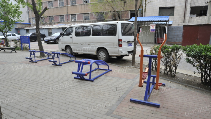 石榴庄南里甲8号院外景图