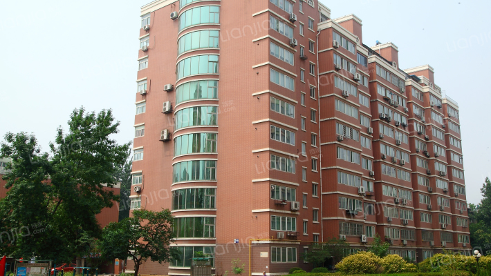 历东花园外景图