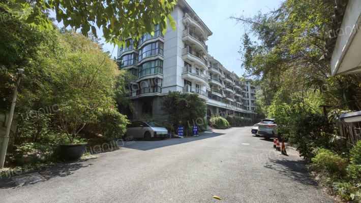 达盟山庄商务公寓外景图