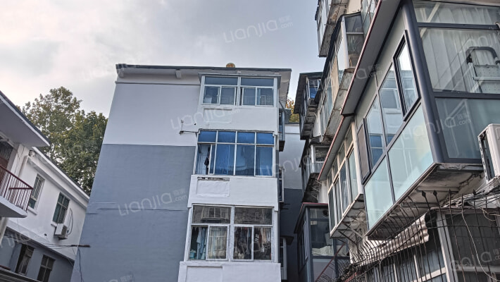 市委宿舍外景图