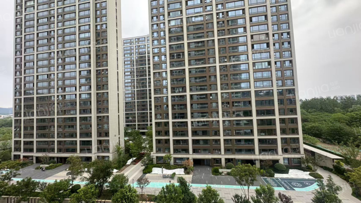 天宸云筑外景图