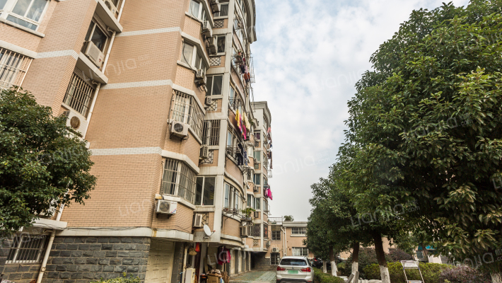 梅里公寓外景图