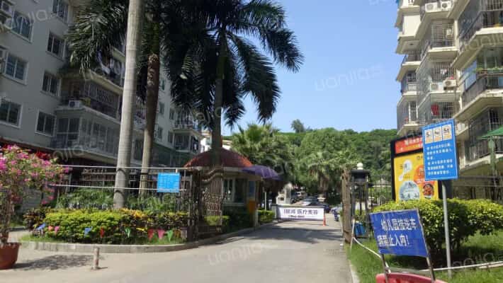 东坪山庄外景图