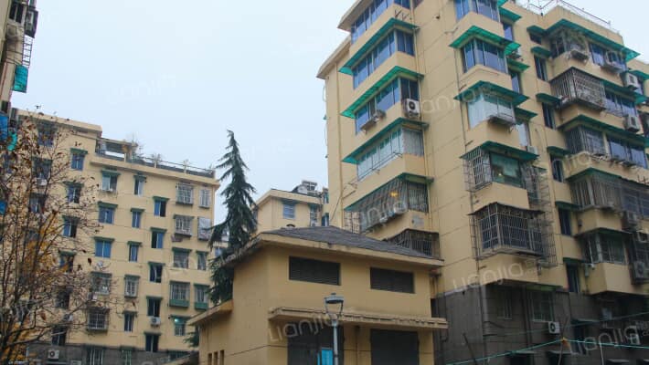 桃源春居外景图