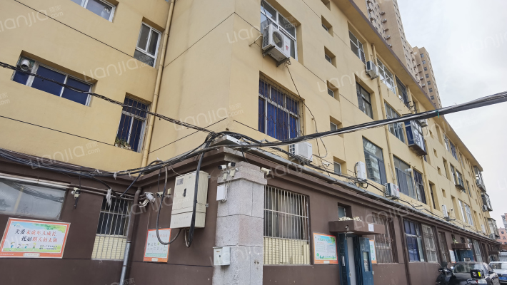 印刷厂宿舍外景图