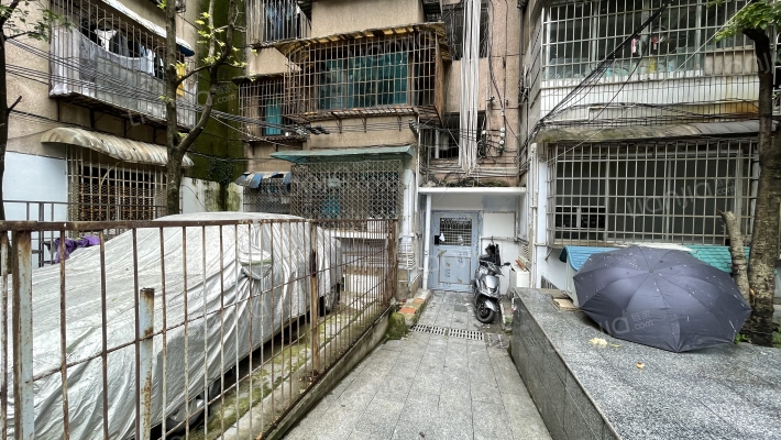 体育路8号外景图