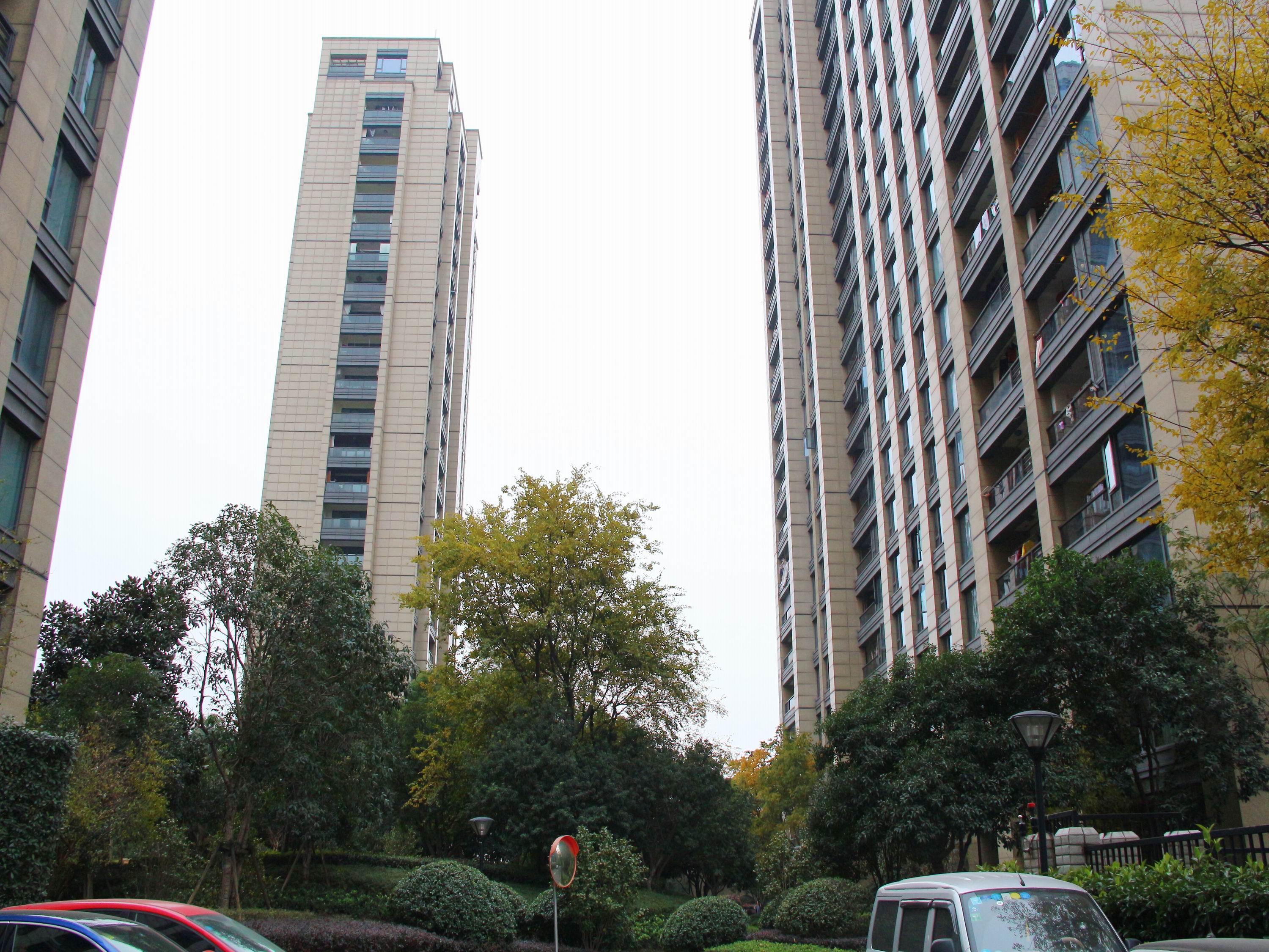 金色蓝庭小区实景 6