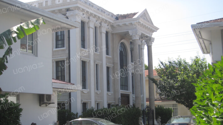 虹梅别墅外景图